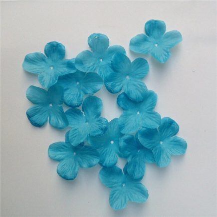 Örökzöld selyem virágszirmok (100 db) kék